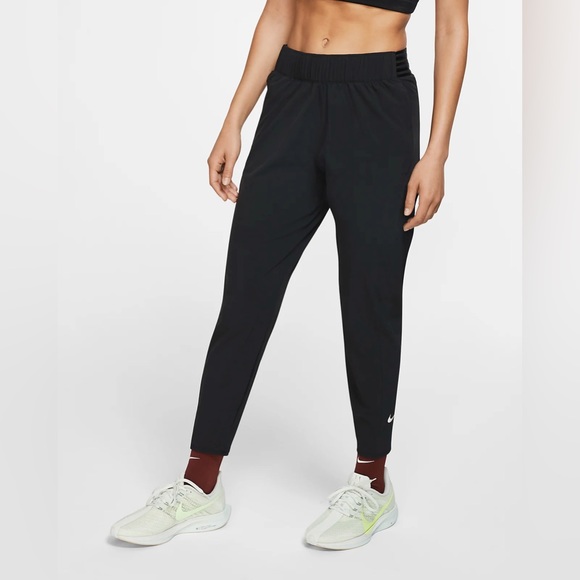 NIKE WOMENS ESSENTIAL 7/8 RUNNING PANTS - Picture 1 of 5